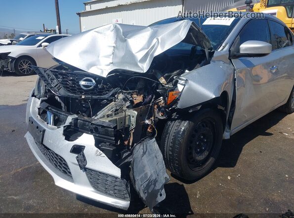 3N1AB7AP6GY251577 2016 NISSAN SENTRA Silver Widok z przodu