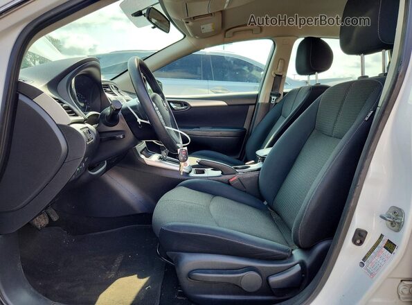 3N1AB7AP6GY292422 2016 NISSAN SENTRA Белый Вид салона спереди