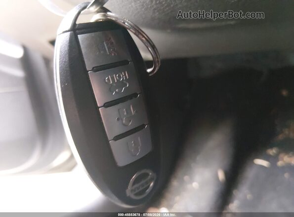 3N1AB7AP6HL653582 2017 NISSAN SENTRA Серый Вид панели приборов