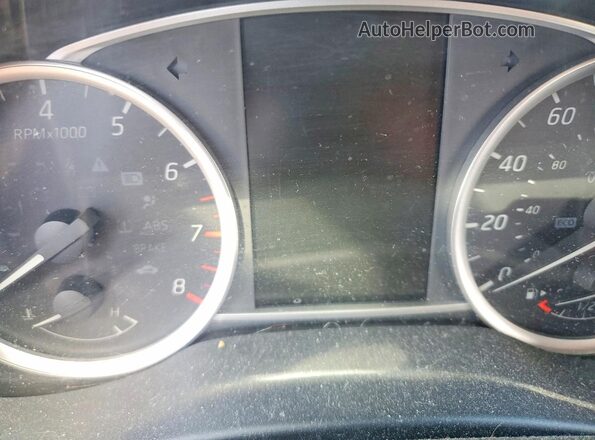 3N1AB7AP6HY292017 2017 NISSAN SENTRA Silver Вид щитка приладів