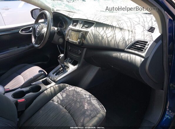 3N1AB7AP6HY293314 2017 NISSAN SENTRA Синий Вид салона спереди
