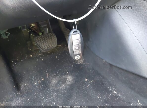 3N1AB7AP6HY293314 2017 NISSAN SENTRA Синий Вид панели приборов