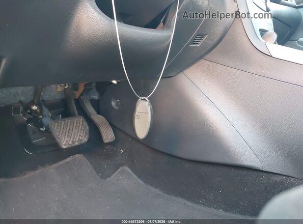 3N1AB7AP6HY353530 2017 NISSAN SENTRA Silver Vista del salpicadero