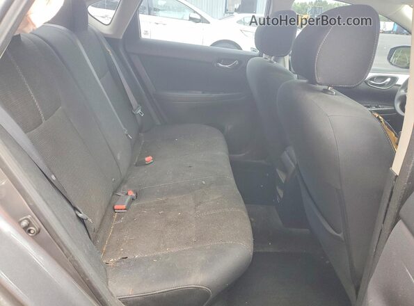 3N1AB7AP6HY365662 2017 NISSAN SENTRA Gray Հետևի նստատեղերի տեսք