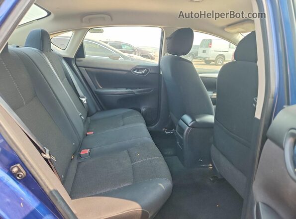 3N1AB7AP6JY217596 2018 NISSAN SENTRA Blue Вид задніх сидінь