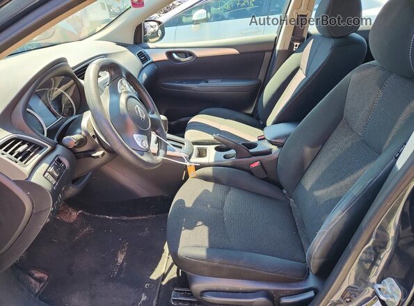 3N1AB7AP6JY301272 2018 NISSAN SENTRA Blue Widok wnętrza z przodu