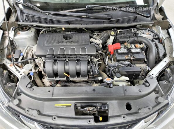 3N1AB7AP6KY295877 2019 NISSAN SENTRA Silver Vista interior trasera