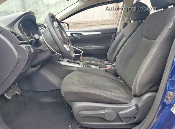 3N1AB7AP6KY331888 2019 NISSAN SENTRA Синий Вид салона спереди