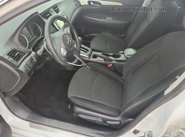 3N1AB7AP6KY436348 2019 NISSAN SENTRA White Widok wnętrza z przodu