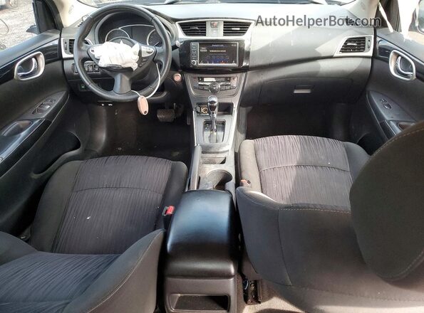 3N1AB7AP6KY450315 2019 NISSAN SENTRA Gray Vista del salpicadero