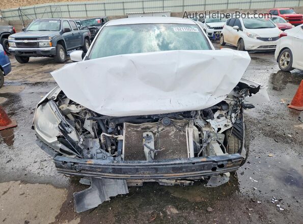 3N1AB7AP7GY277976 2016 NISSAN SENTRA White Front view
