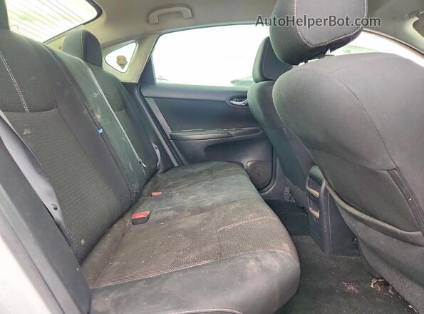 3N1AB7AP7GY277976 2016 NISSAN SENTRA White Rear seats view