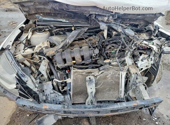 3N1AB7AP7GY277976 2016 NISSAN SENTRA White Rear interior view