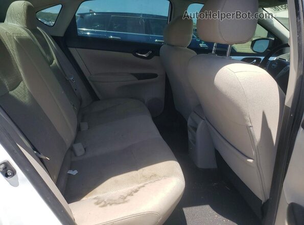 3N1AB7AP7GY322835 2016 NISSAN SENTRA Белый Вид задних сидений