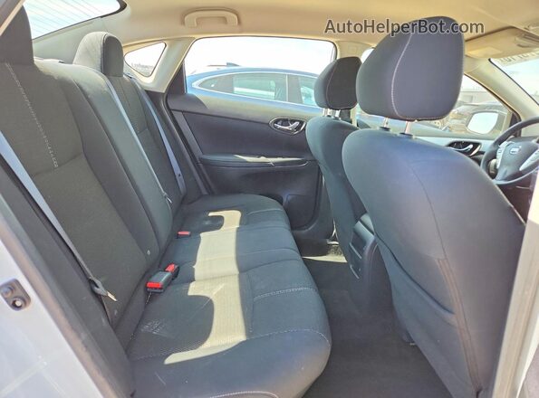 3N1AB7AP7GY333284 2016 NISSAN SENTRA Белый Вид задних сидений