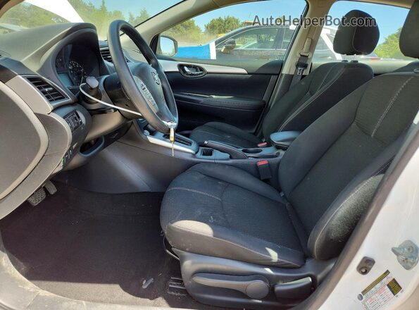 3N1AB7AP7GY333284 2016 NISSAN SENTRA Белый Вид салона спереди