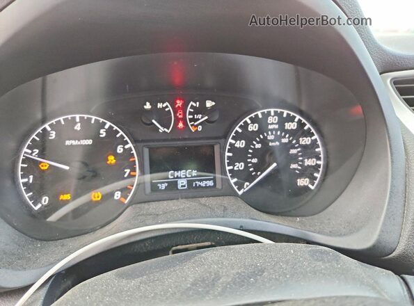 3N1AB7AP7GY335942 2016 NISSAN SENTRA White ხელსაწყოთა პანელის ხედი