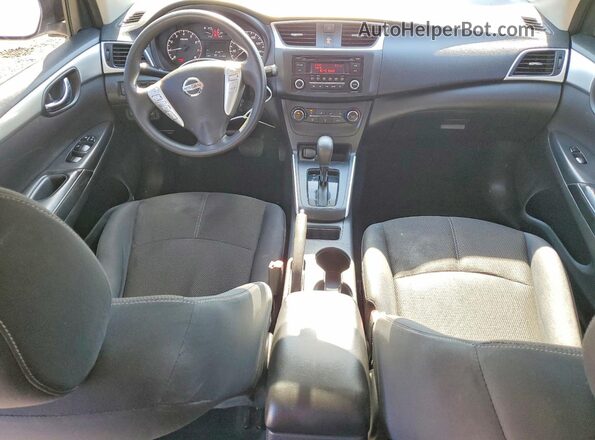 3N1AB7AP7HY210229 2017 NISSAN SENTRA White Vista del salpicadero