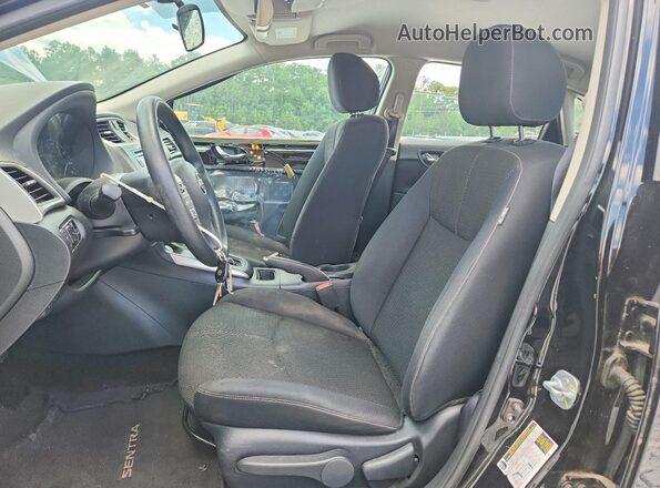3N1AB7AP7HY230920 2017 NISSAN SENTRA Black Вид салону спереду