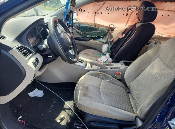 3N1AB7AP7HY276117 2017 NISSAN SENTRA Blue Вид салону спереду