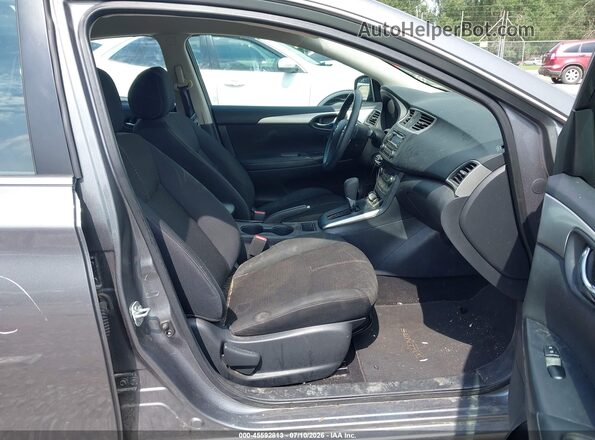 3N1AB7AP7HY388027 2017 NISSAN SENTRA Gray Вид салону спереду