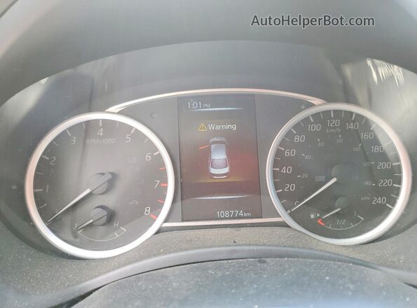 3N1AB7AP7HY397455 2017 NISSAN SENTRA Black ხელსაწყოთა პანელის ხედი