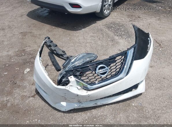 3N1AB7AP7JY229692 2018 NISSAN SENTRA White Dashboard view