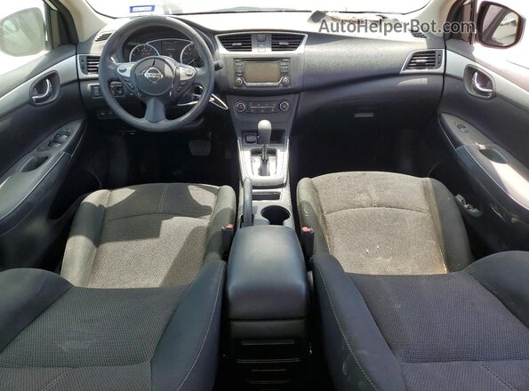 3N1AB7AP7JY236027 2018 NISSAN SENTRA Белый Вид панели приборов