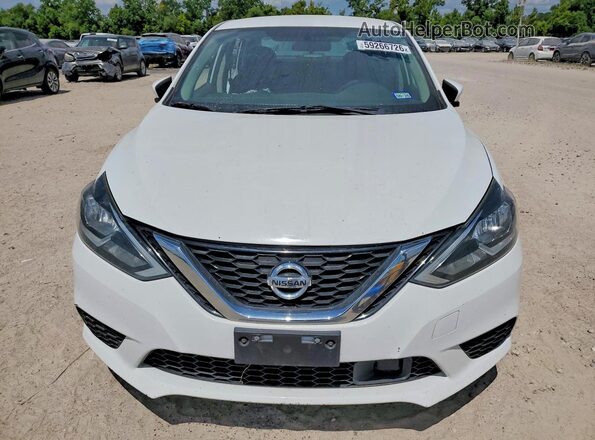 3N1AB7AP7JY236027 2018 NISSAN SENTRA Белый Вид спереди