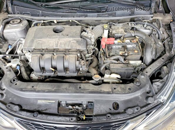 3N1AB7AP7JY262692 2018 NISSAN SENTRA Gray Widok wnętrza z tyłu