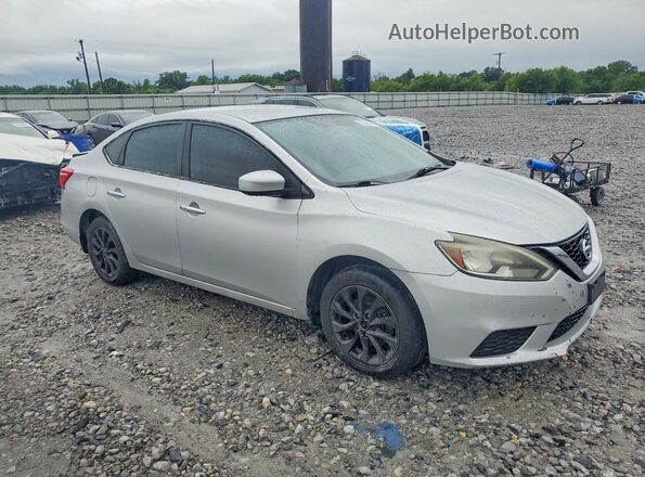 3N1AB7AP7JY282117 2018 NISSAN SENTRA Silver Front right
