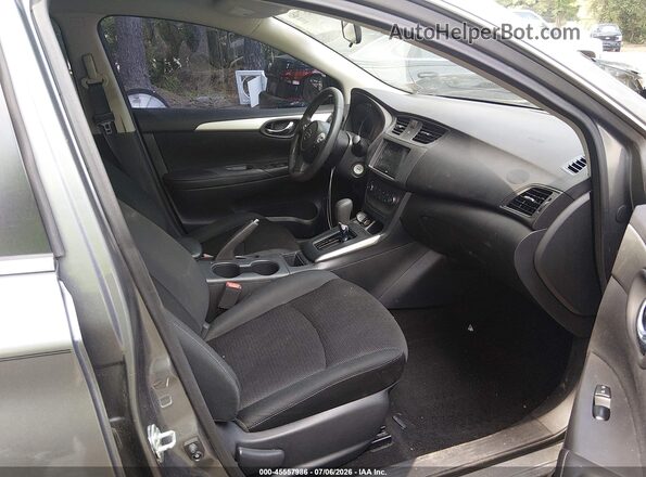 3N1AB7AP7KY215356 2019 NISSAN SENTRA Gray Front interior view