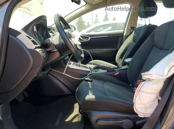3N1AB7AP7KY290042 2019 NISSAN SENTRA Charcoal Widok wnętrza z przodu