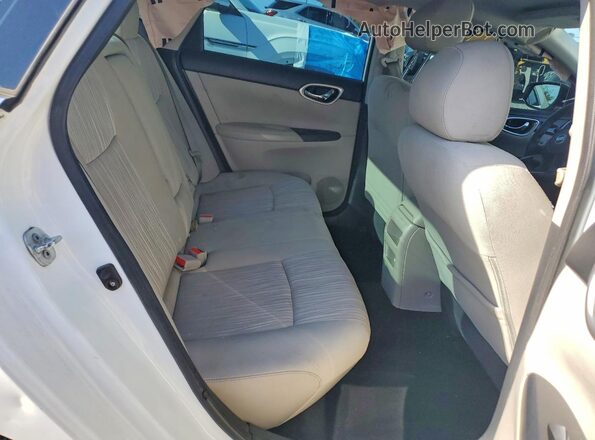 3N1AB7AP8GY242668 2016 NISSAN SENTRA White უკანა სავარძლების ხედი