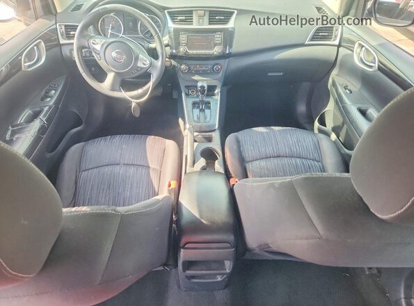 3N1AB7AP8HL715581 2017 NISSAN SENTRA White Dashboard view