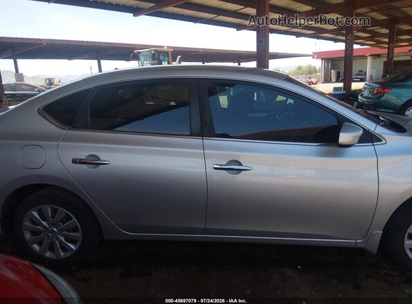 3N1AB7AP8HY226049 2017 NISSAN SENTRA Silver Widok wnętrza 360 stopni