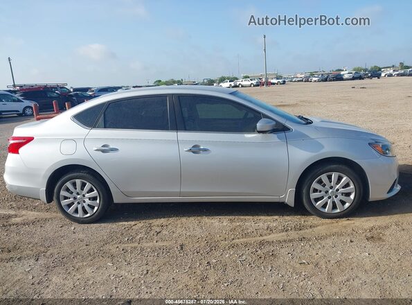 3N1AB7AP8HY255275 2017 NISSAN SENTRA Silver Вид задньої частини салону