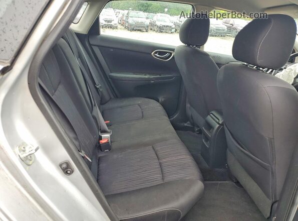 3N1AB7AP8HY354811 2017 NISSAN SENTRA Silver უკანა სავარძლების ხედი