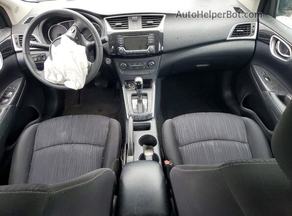 3N1AB7AP8HY354811 2017 NISSAN SENTRA Silver წინა პანელის ხედი