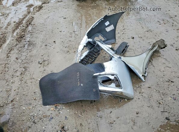 3N1AB7AP8HY354811 2017 NISSAN SENTRA Silver ძრავის განყოფილების ხედი