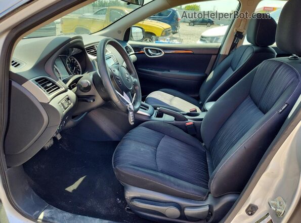 3N1AB7AP8HY363413 2017 NISSAN SENTRA Silver წინა სალონის ხედი