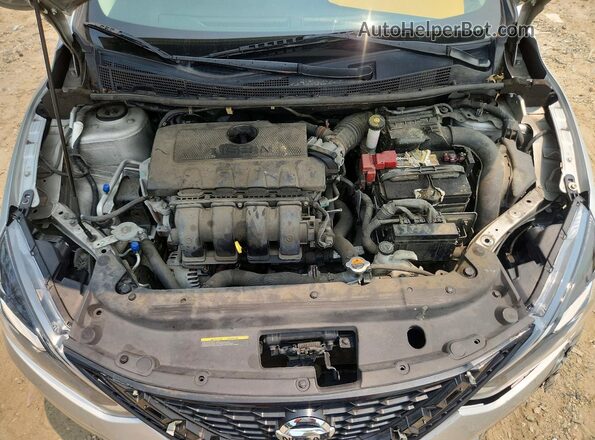3N1AB7AP8HY396329 2017 NISSAN SENTRA Silver Widok wnętrza z tyłu