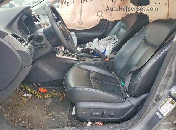 3N1AB7AP8HY409211 2017 NISSAN SENTRA Серый Вид салона спереди