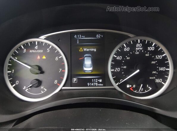 3N1AB7AP8JL627362 2018 NISSAN SENTRA Red Հետևի նստատեղերի տեսք
