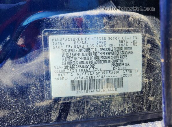 3N1AB7AP8JL651662 2018 NISSAN SENTRA Blue Vista del compartimento del motor