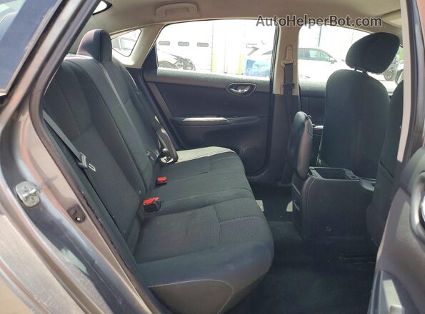 3N1AB7AP8JY240202 2018 NISSAN SENTRA Серый Вид задних сидений