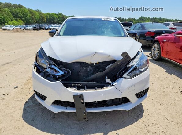3N1AB7AP8JY321149 2018 NISSAN SENTRA Белый Вид спереди