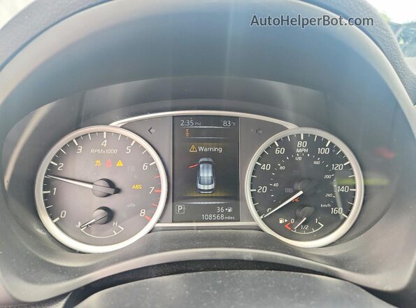 3N1AB7AP8JY332491 2018 NISSAN SENTRA Gray Widok zestawu wskaźników