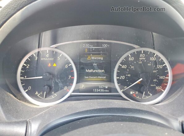 3N1AB7AP8JY336959 2018 NISSAN SENTRA Silver ხელსაწყოთა პანელის ხედი