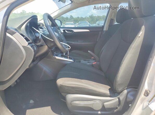3N1AB7AP8JY336959 2018 NISSAN SENTRA Silver წინა სალონის ხედი